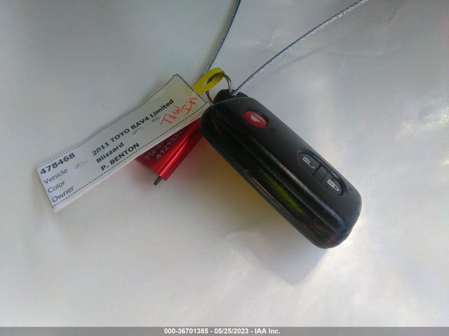 2011 TOYOTA RAV4 LTD VIN: 2T3YK4DV0BW012268