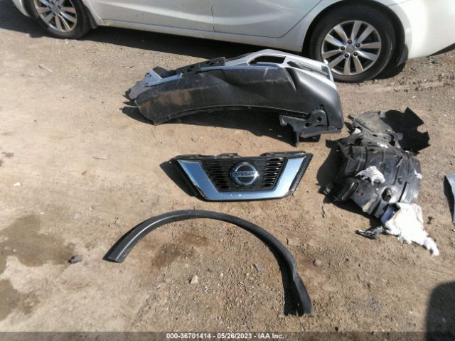KNMAT2MV4JP555250 Nissan ROGUE SV