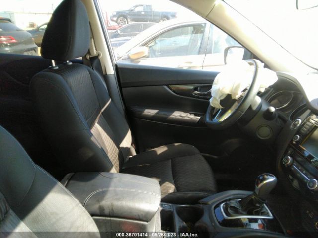 KNMAT2MV4JP555250 Nissan ROGUE SV