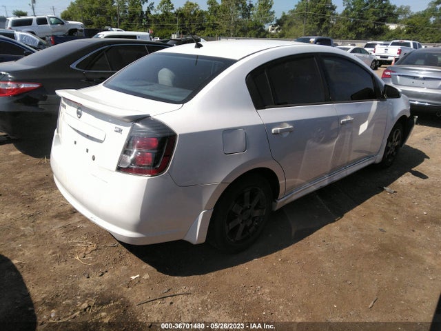 2011 NISSAN SENTRA 2.0 SR VIN: 3N1AB6AP4BL685500