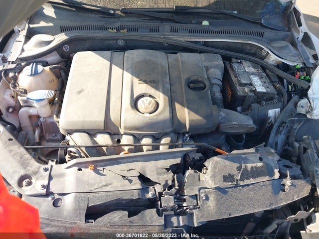 2013 VOLKSWAGEN JETTA SEDAN SE VIN: 3VWDP7AJ8DM407772