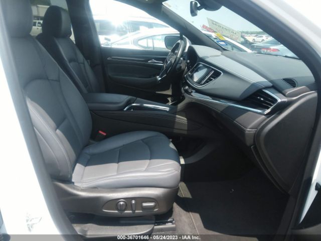 5GAERBKW4NJ113784 Buick Enclave Essence