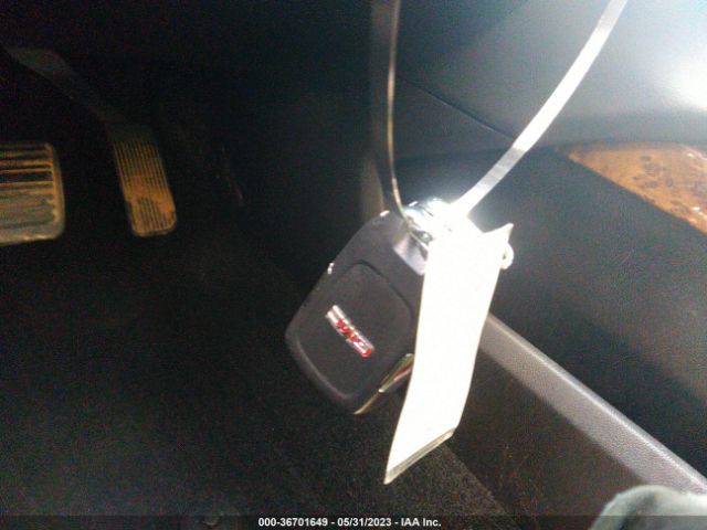 1GKS2CKJ7GR292797 GMC YUKON DENALI