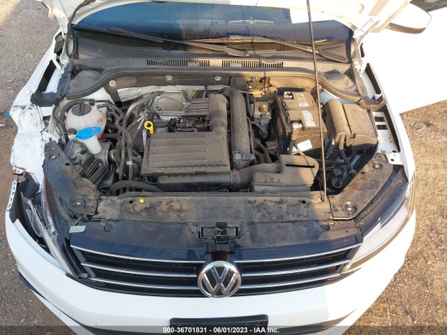 3VW167AJ7HM364859 Volkswagen Jetta 1.4t S