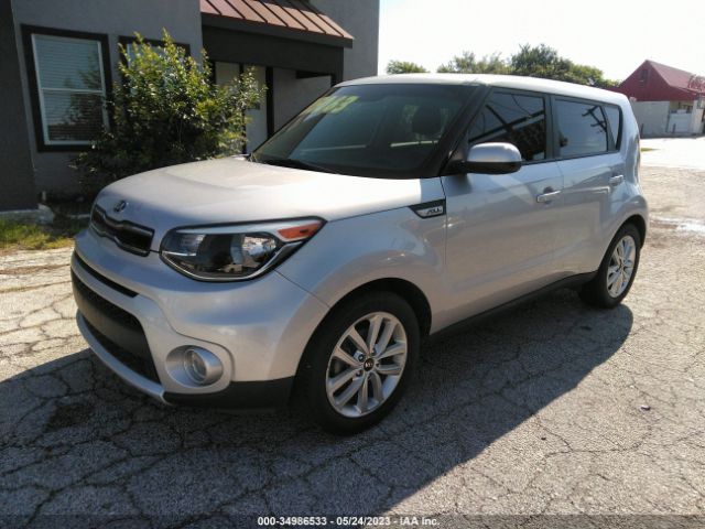 KNDJP3A59J7505197 KIA SOUL +