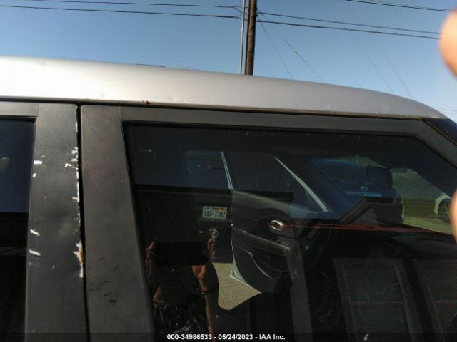 KNDJP3A59J7505197 KIA SOUL +