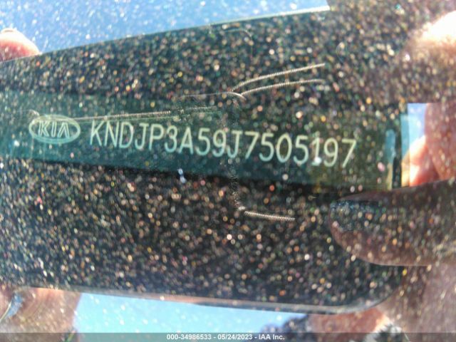 KNDJP3A59J7505197 KIA SOUL +