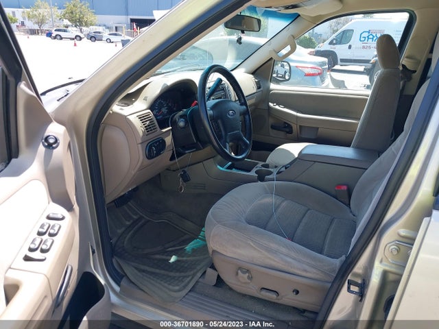 2005 FORD EXPLORER XLT VIN: 1FMZU73E25UA81767