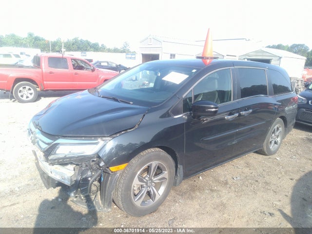 Honda Odyssey Touring 2018 5FNRL6H84JB032156 Image 2