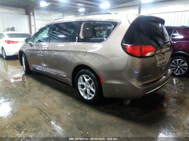 2C4RC1EG3HR832248 Chrysler Pacifica Touring-l Plus