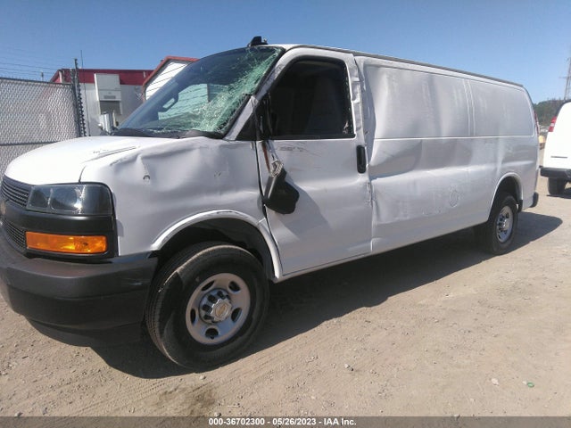 Chevrolet EXPRESS CARGO VAN 2022 1GCWGBF79N1280329 Image 2
