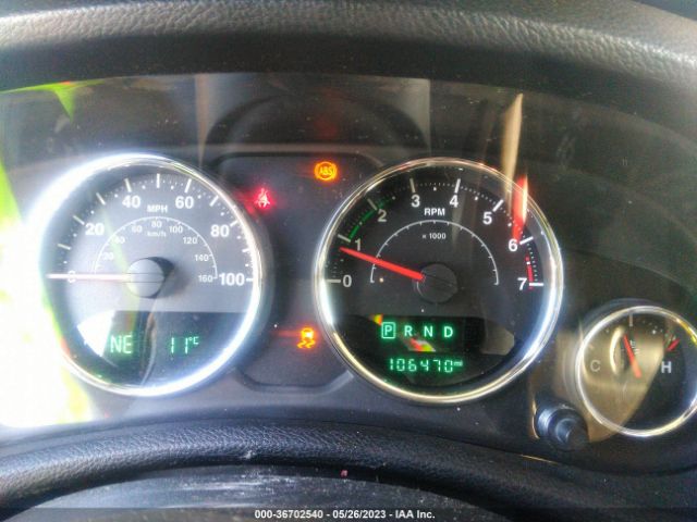 1C4BJWDG8GL322457 Jeep Wrangler Unlimited Sport