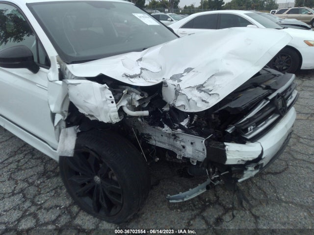 3VV3B7AX6MM007826 Volkswagen Tiguan Se/se R-line Black/sel