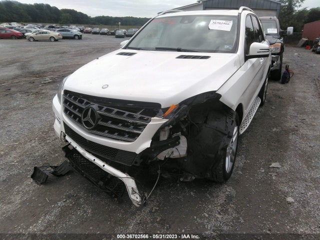 2015 MERCEDES-BENZ M-CLASS ML 350 VIN: 4JGDA5HB8FA453413