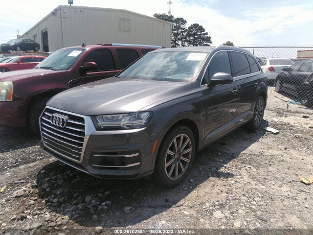 WA1LHAF72JD039824 Audi Q7 Premium Plus