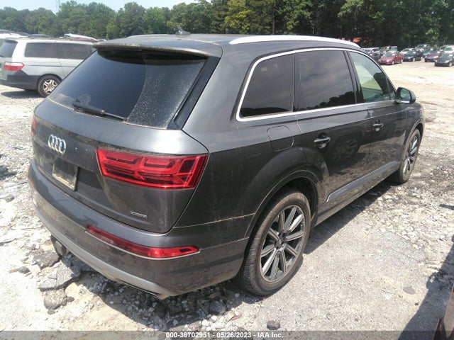 WA1LHAF72JD039824 Audi Q7 Premium Plus