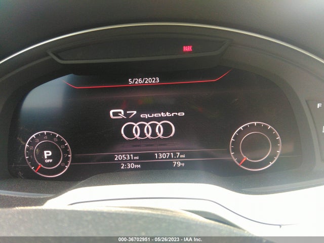 WA1LHAF72JD039824 Audi Q7 Premium Plus