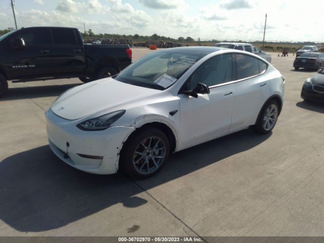 5YJYGDEE7MF104163 Tesla Model Y Long Range