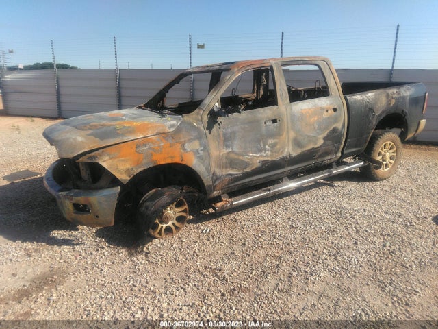 3C6UR5FL7JG381405 RAM 2500 Laramie