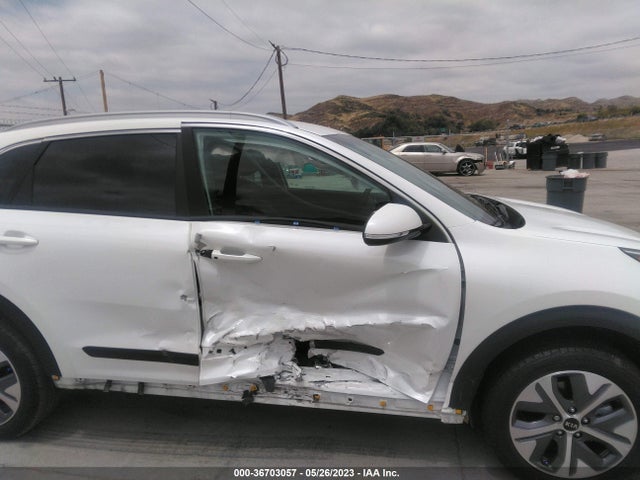 2021 Kia Niro, VIN: KNDCC3LG1M5102611