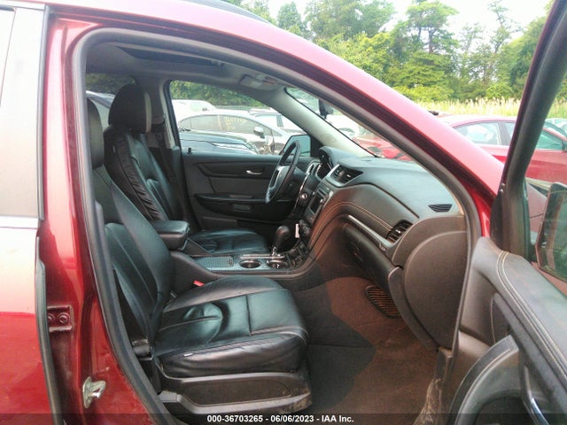 Chevrolet Traverse Lt 2017 1GNKVGKD2HJ324342 Image 5