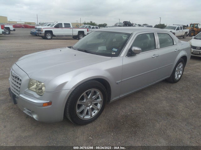 2005 CHRYSLER 300 300C VIN: 2C3AA63H55H563686