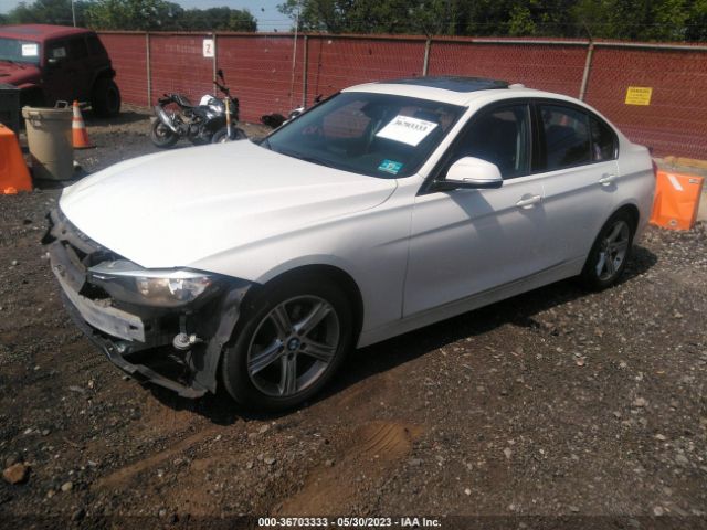WBA3C3G58ENR25298 BMW 3 Series 320i Xdrive