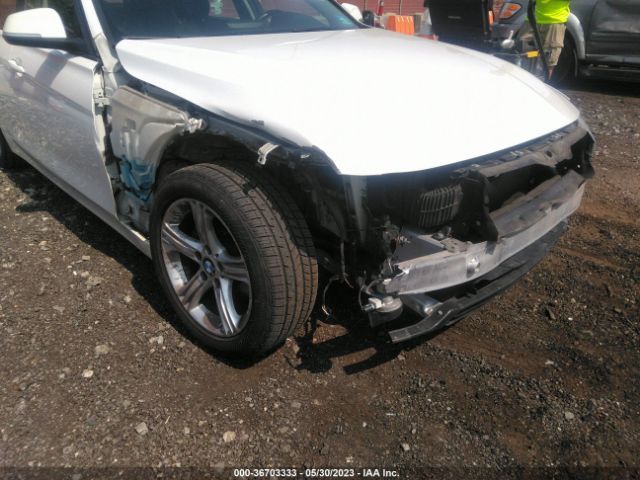 WBA3C3G58ENR25298 BMW 3 Series 320i Xdrive