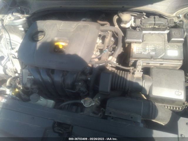 3KPF24AD6ME284809 KIA Forte Lxs