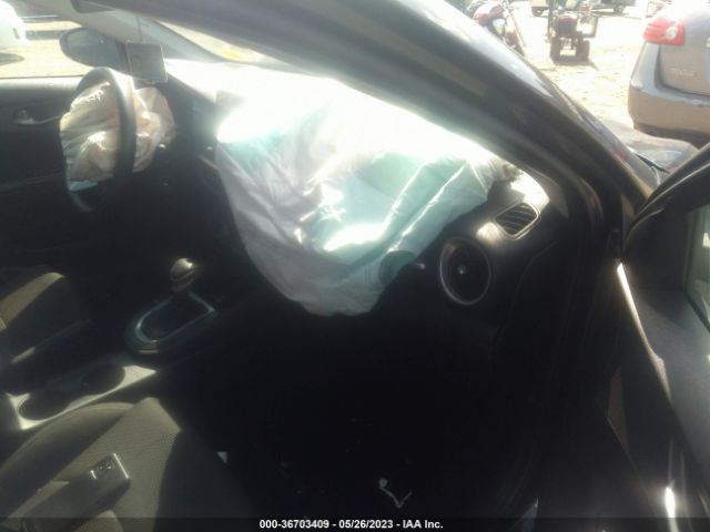 3KPF24AD6ME284809 KIA Forte Lxs