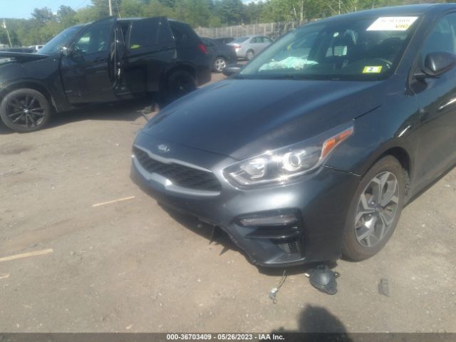 3KPF24AD6ME284809 KIA Forte Lxs