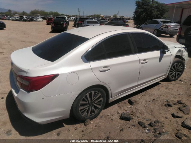 4S3BNAC61J3013503 Subaru Legacy Premium
