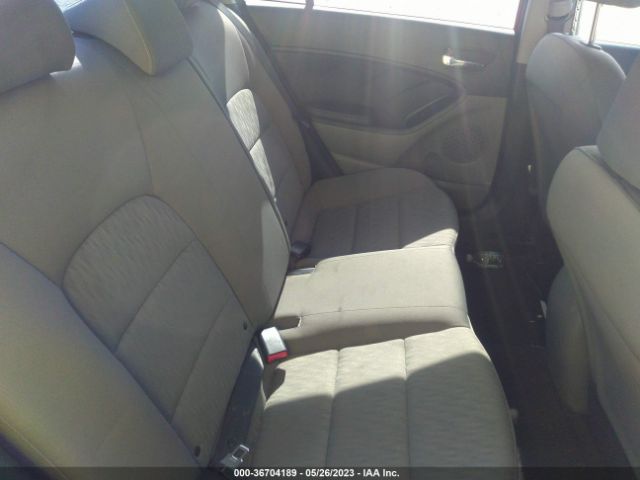 KNAFK4A60E5058602 KIA FORTE LX