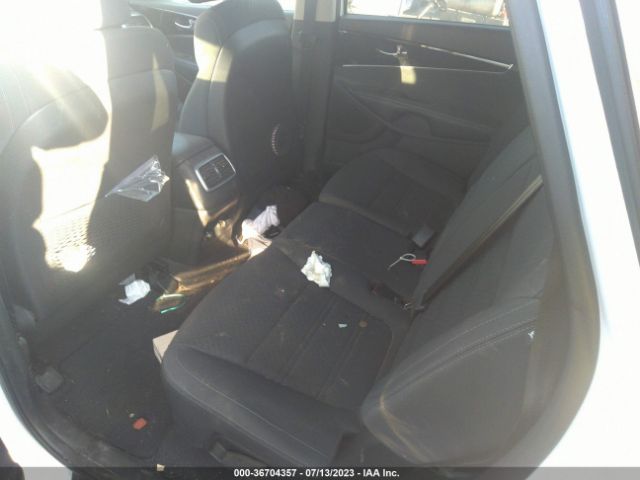 5XYPGDA30HG263850 KIA SORENTO LX
