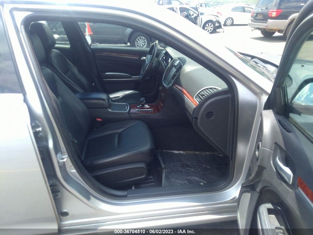 2C3CCAAG2EH335998 Chrysler 300