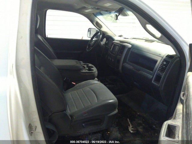 3C6MR5AJ5JG395633 RAM 2500 Tradesman