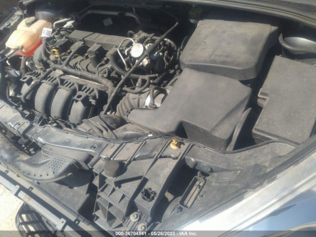 1FADP3F29FL203571 Ford FOCUS SE