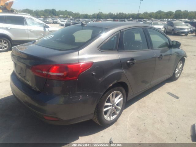 1FADP3F29FL203571 Ford FOCUS SE