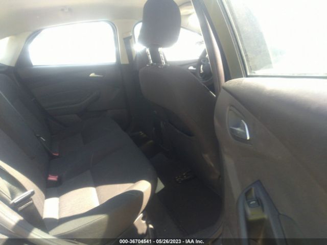 1FADP3F29FL203571 Ford FOCUS SE