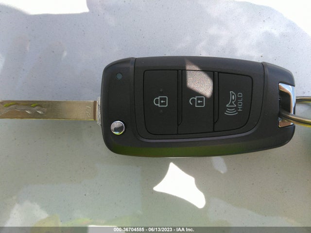 2023 HYUNDAI VENUE SEL VIN: KMHRC8A31PU248147