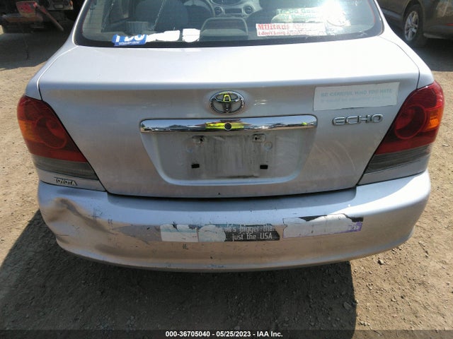 2003 TOYOTA ECHO VIN: JTDBT123230300673