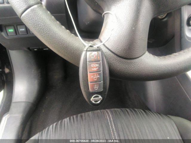 3N1AB7AP2HY322209 Nissan SENTRA SV