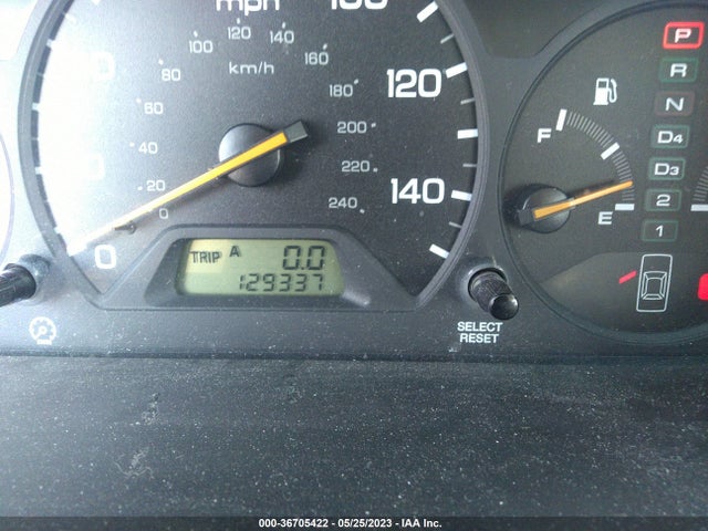 2000 HONDA ACCORD SDN EX W/LEATHER VIN: 1HGCG1651YA091840