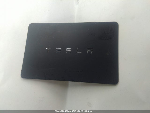 Tesla Model 3 Long Range 2018 5YJ3E1EB0JF131043 Image 13