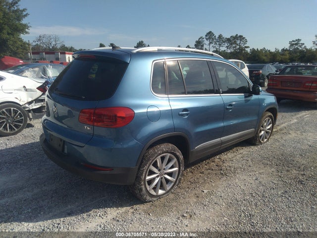 WVGRV7AX3HW504883 Volkswagen Tiguan Wolfsburg Edition