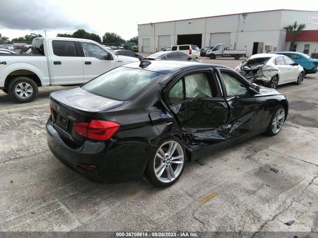 BMW 320i 2018 WBA8E1G54JNU92187 Image 4