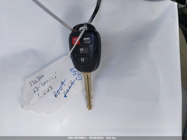 Toyota Corolla L/le/s/s Plus/le Plus 2015 5YFBURHE2FP351797 Image 3