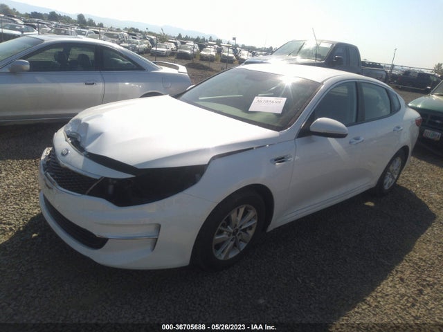 KIA Optima Lx 2018 5XXGT4L36JG208144 Image 2