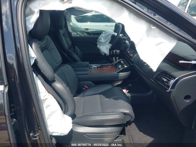 2023 Lincoln Navigator, VIN: 5LMJJ2KG0PEL02742