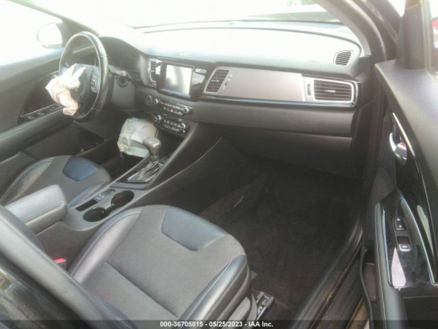 KNDCC3LC3H5077035 KIA NIRO EX